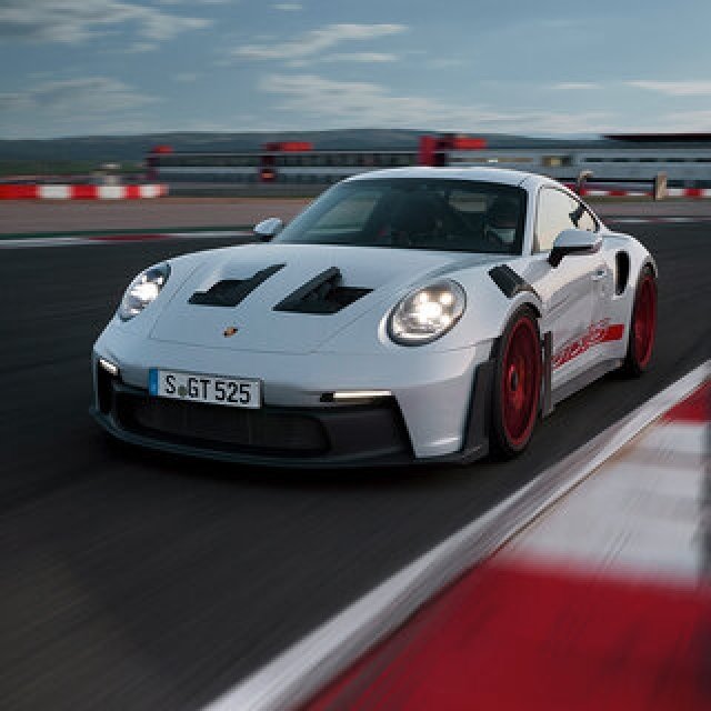 Porsche begins accepting reservations for the new 911 GT3 RS, a high-performance machine capable of road use｜Porsche