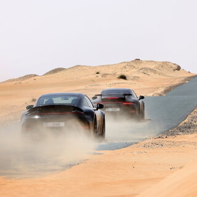 61年の歴史で初となるハイブリッド911がデビューへ｜Porsche