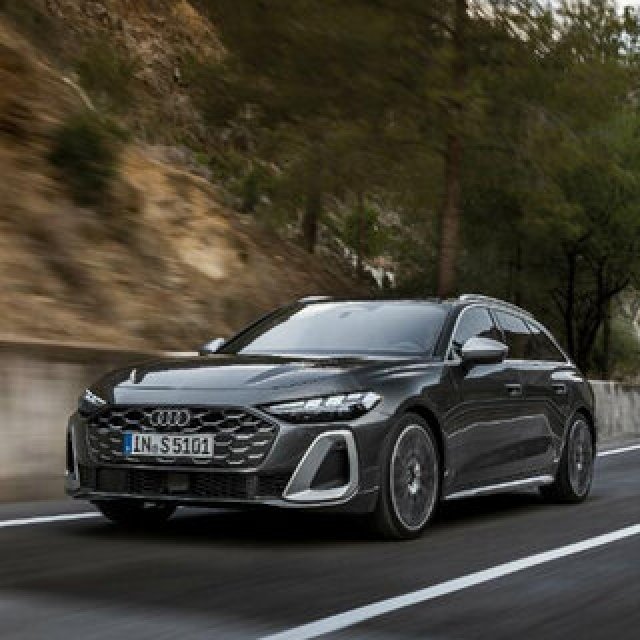 A4からA5へ。名称が変更された新型A5が本国ドイツで発表｜Audi