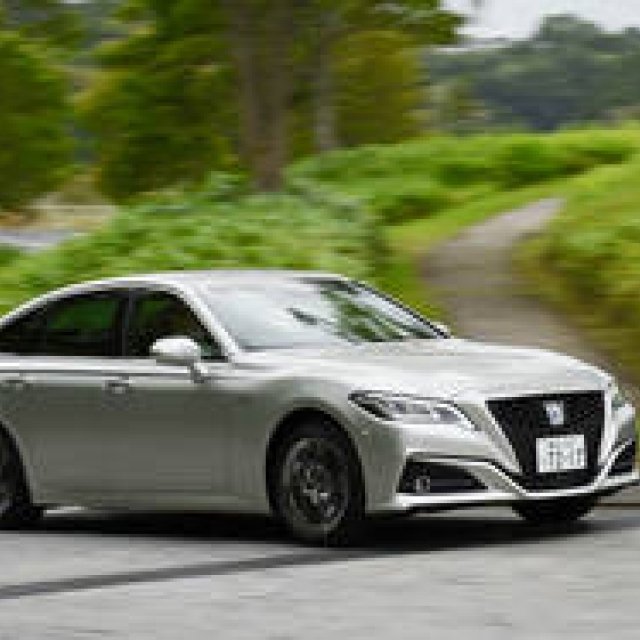 Test Drive of the Fully Redesigned Toyota Crown | Toyota