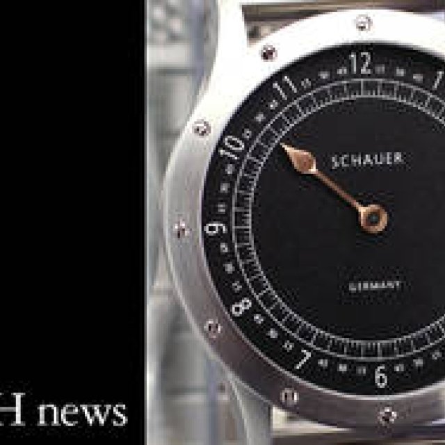 SCHAUER | One-Hand Gold