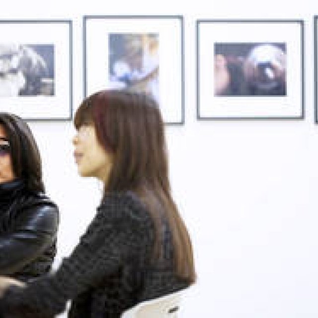 Emi Anrakuji Photography Exhibition "Snail Diary" Dialogue (Part 1)
