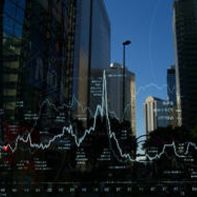 Chapter 42: The Exit from Recession Recedes Further | Plummeting Stock Prices Deepen Economic Anxiety