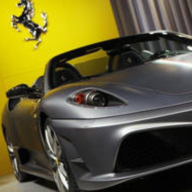 Ferrari 430 16M Scuderia Spider Arrives in Japan