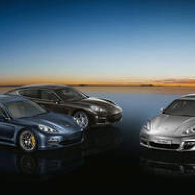 PORSCHE PANAMERA Hybrid | Porsche's Hybrid Arrives in 2010