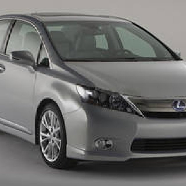 Lexus's First Dedicated Hybrid Vehicle, the HS, Debuts
