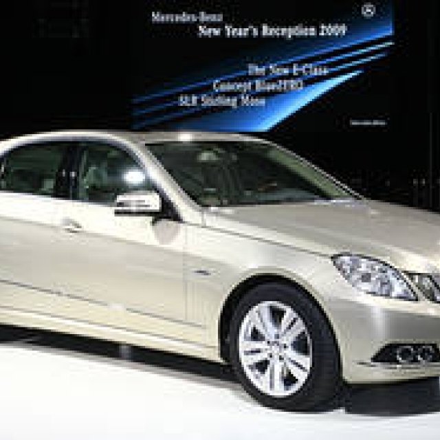 Mercedes-Benz: The New E-Class Debuts