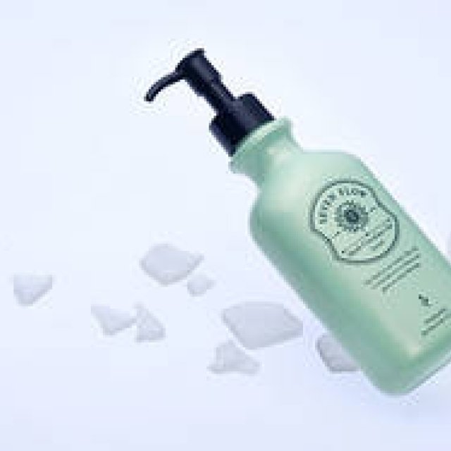 The Appeal of Oil Beauty: Cultivating Health and Radiance from Within (2)