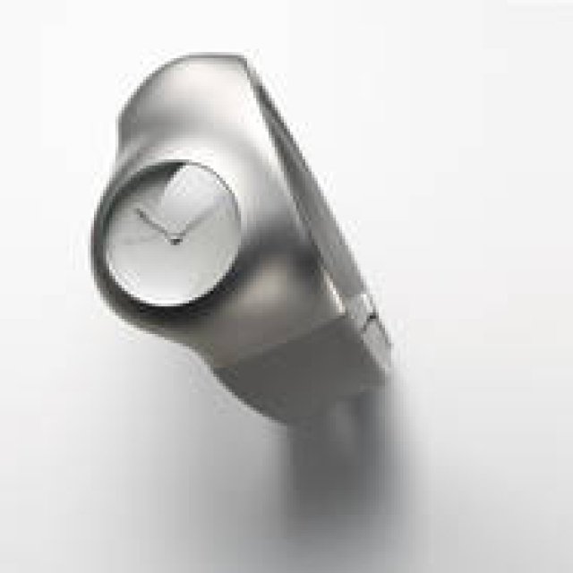 ISSEY MIYAKE WATCH x Ross Lovegrove: The "Hu" Collection