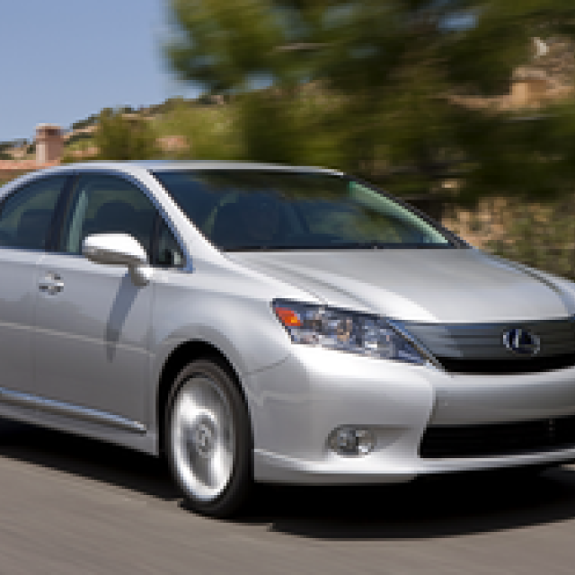 LEXUS HS250h: Lexus's First Dedicated Hybrid Model