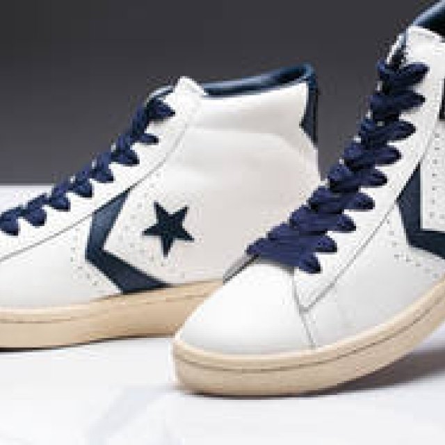 LANVIN en Bleu | Limited Edition Items Debut Where Two "Traditions" Converge