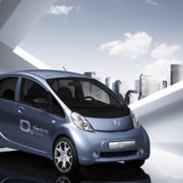 PEUGEOT iOn | The Half-French, Half-Japanese EV