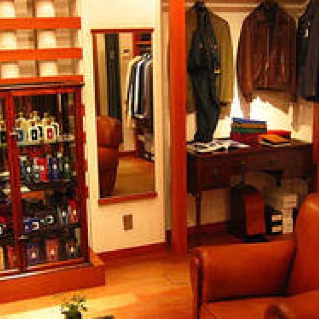 TRUEFITT & HILL | The British Gentleman's Cherished Brand, Truefitt & Hill, Now Available in Fukuoka and Kumamoto