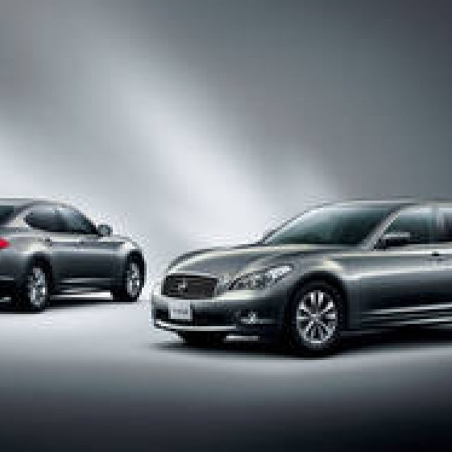 Nissan Fuga | Hybrid Model Debuts Fall 2010