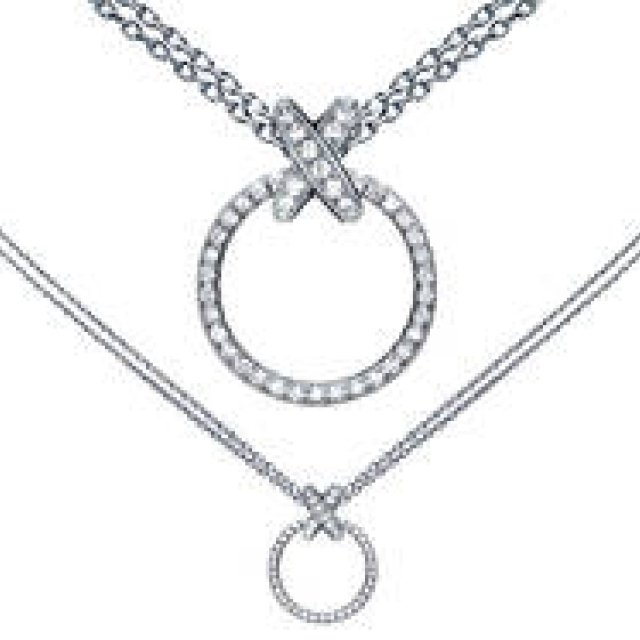 CHAUMET | Wedding rings that bring warmth to your décolletage