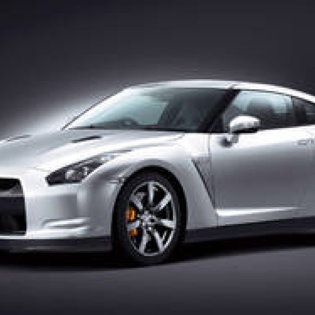 Nissan GT-R: Minor Specification Changes for the GT-R