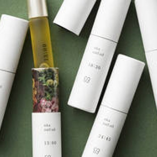 uka | "uka Nail Oil" Video Released: A Fragrant Oil for Five Fingernails
