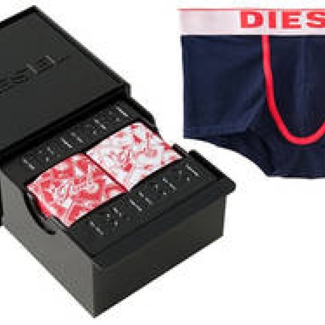 DIESEL x BABBI "Valentine Special Package" Now Available