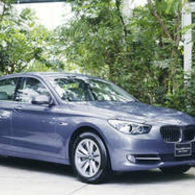 Feature: New BMW GRAN TURISMO at BMW Studio ONE