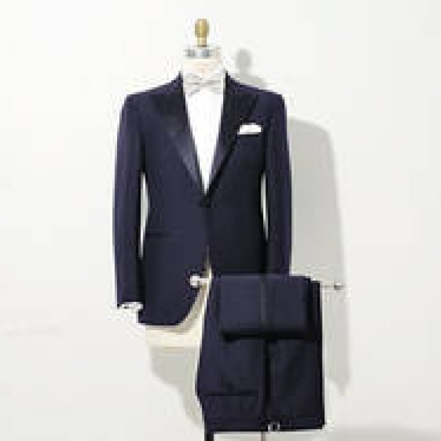 UNITED ARROWS | Dark Navy Tuxedos for the June Party Season
