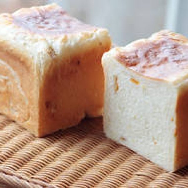 TOKYO PREMIUM BAKERIES | Issue 16: Riz-au-lait Sourdough