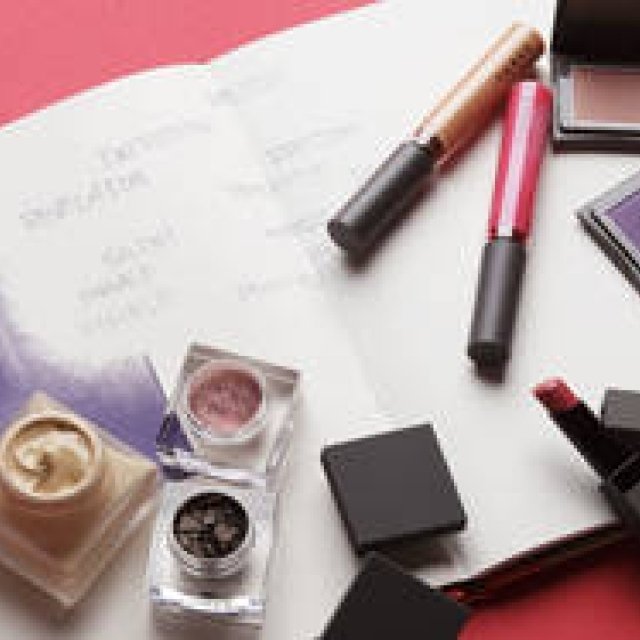 THREE | 2010 A/W Makeup Collection "ETERNAL DREAMING"