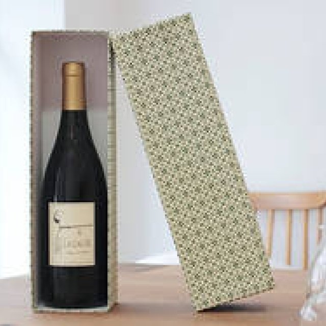doinel | Discover the rich stories held within objects.