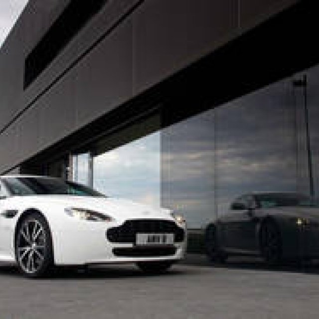 ASTON MARTIN V8 Vantage N420