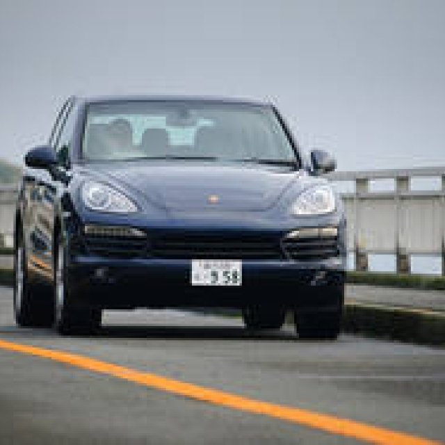 PORSCHE Cayenne | A Test Drive of the Porsche Cayenne