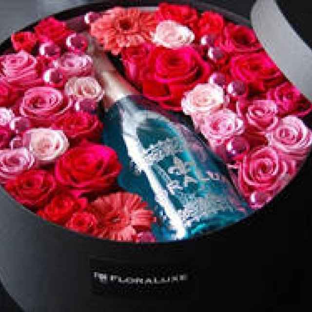 Series: Masami Wake | A True Valentine's Day in 2011