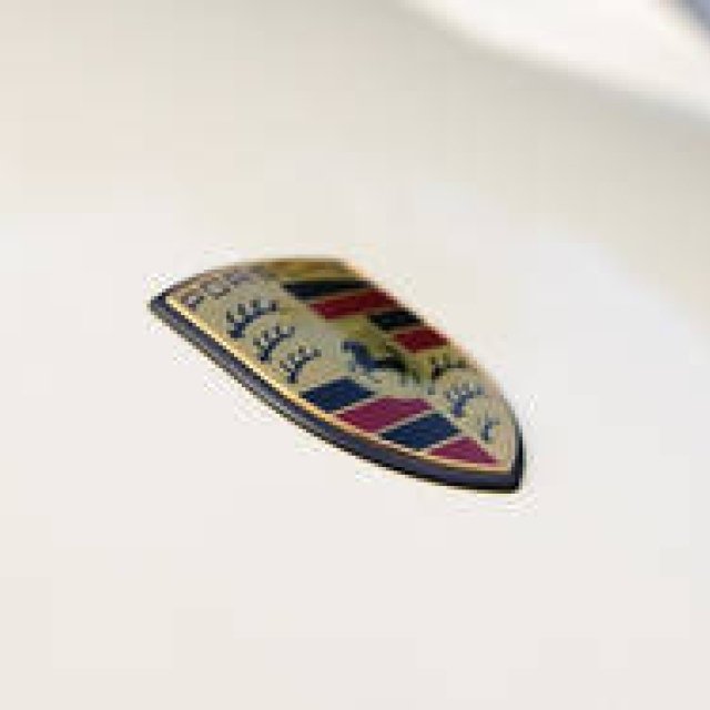 PORSCHE Brief Test Of 6 PORSCHE