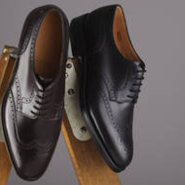 JOHN LOBB | The Effortless Style of the "DARBY II" Model