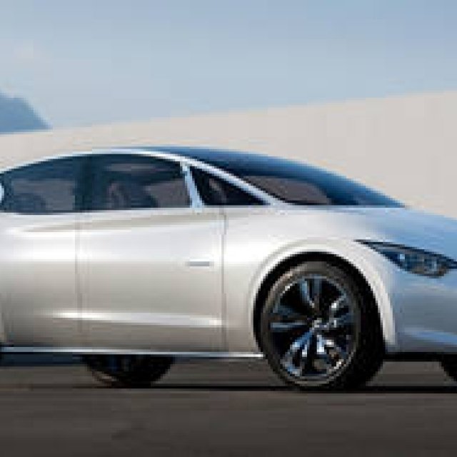 INFINITI Ethrea | Infiniti Ethrea: Birth of the First Compact 5-Door Model