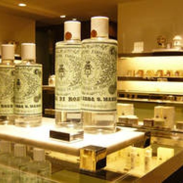 ISETAN Men's Residence Newsletter March 2011 | ISETAN MEN'S | March: A Season of Gifts Amidst Shifting Weather