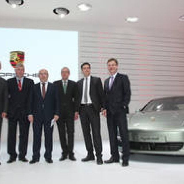 PORSCHE | Porsche: On-Site Report from Geneva!