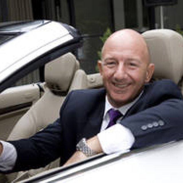 Mercedes-Benz | Mercedes-Benz Establishes Earthquake Reconstruction Fund