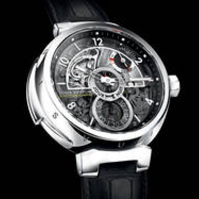 LOUIS VUITTON | A succession of men's models to satisfy watch connoisseurs, led by the first minute repeater model!