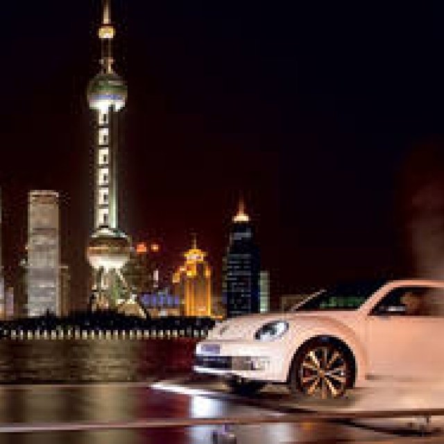 Volkswagen The Beetle | Volkswagen Unveils the 2012 Model The Beetle!