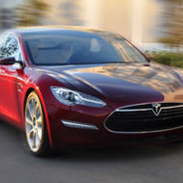 TESLA MODEL S | Domestic Reservations Now Open!