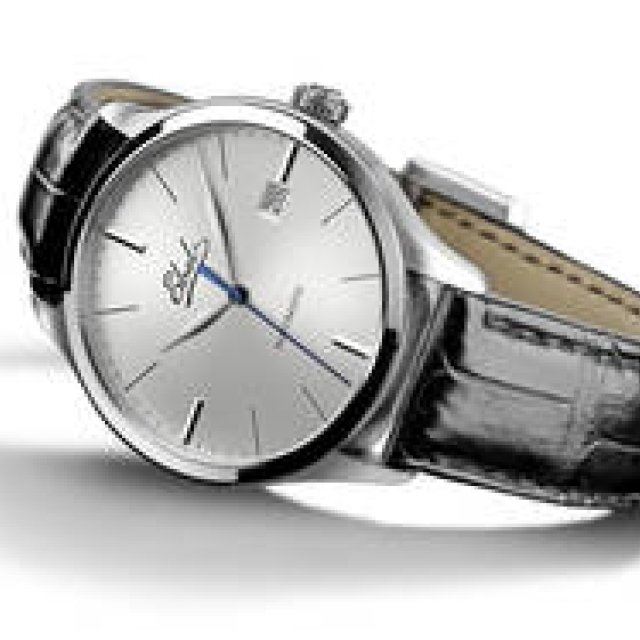 EBEL | Commemorating its 100th anniversary, limited editions of a three-hand model and a chronograph are released.