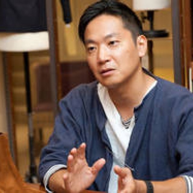 TOMORROWLAND｜バイヤー特集｜男の服は、愛着がもてる本物しか残らない