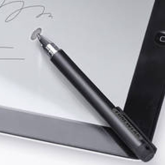 TUNEWEAR | Stylus pen perfect for drawing apps
