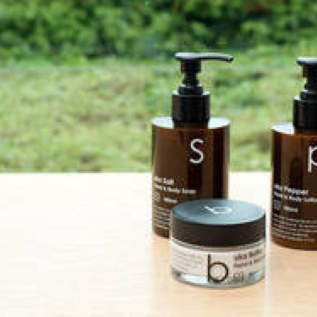 uka | Three Items for Hand Care: "uka Hand Treatment Spices"