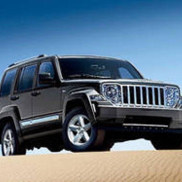 Jeep Cherokee Adds Mid-Grade "Cherokee Sport Cross" | JEEP