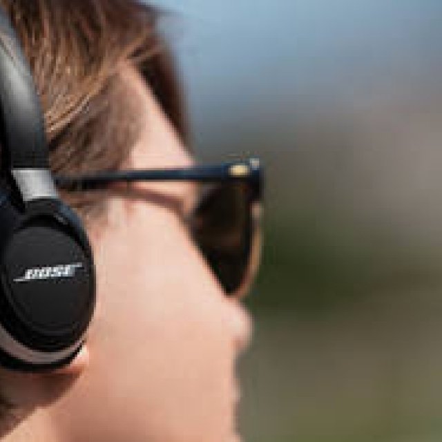 BOSE | Two Next-Generation On-Ear Audio Headphones Launch