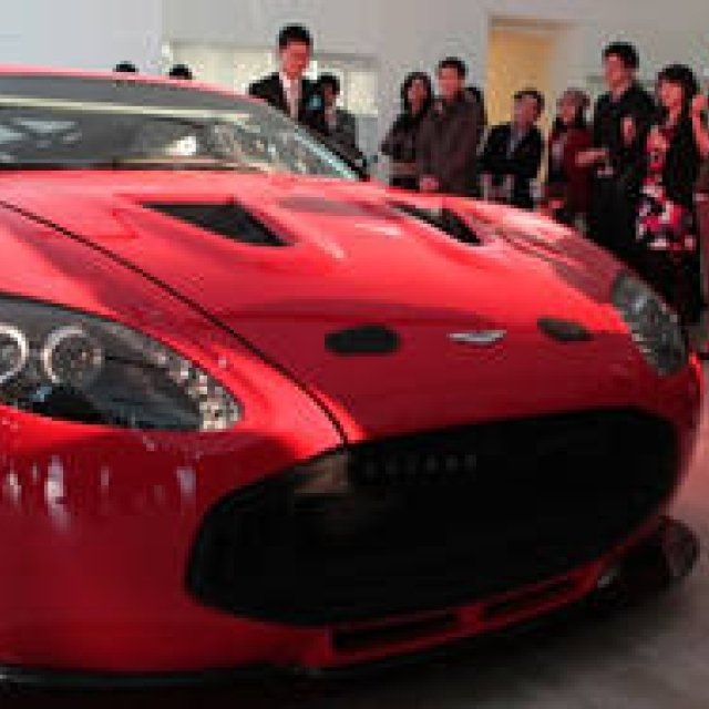 ASTON MARTIN｜Hakkoh Osaka Opening