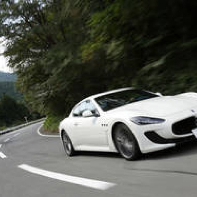 Maserati GranTurismo MC Stradale Test Drive: In-Car Movie Added! | MASERATI