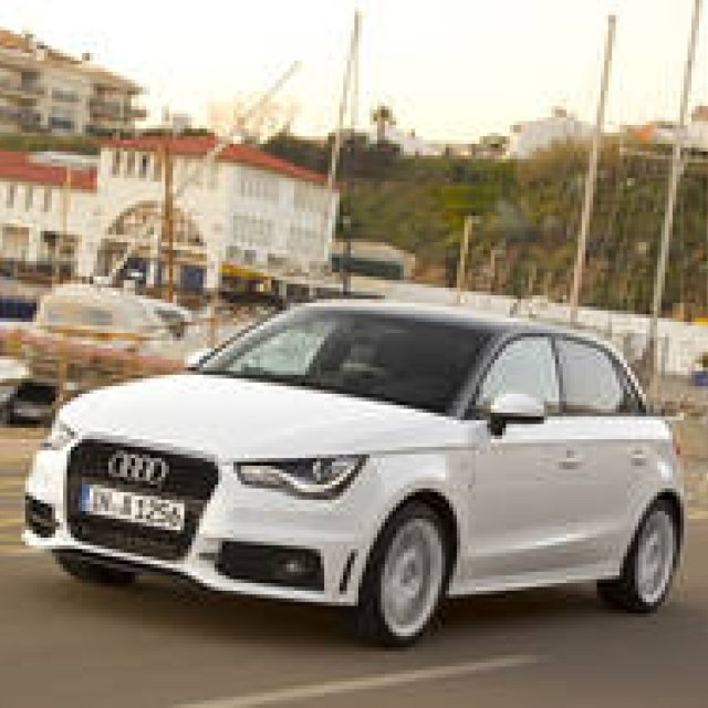 Test Drive of the Audi A1 Sportback | Audi