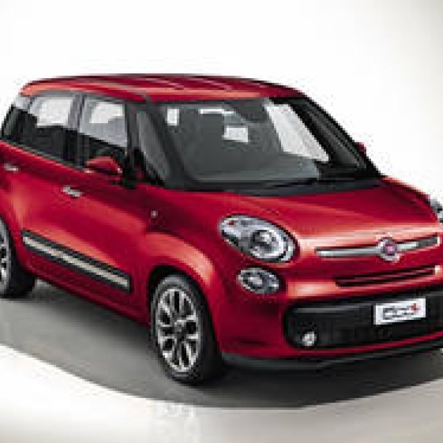 Fiat 500L photos released ahead of Geneva Motor Show | Fiat