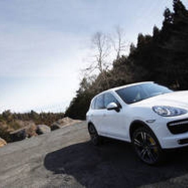 Porsche Cayenne Turbo: The Pinnacle of SUV Performance